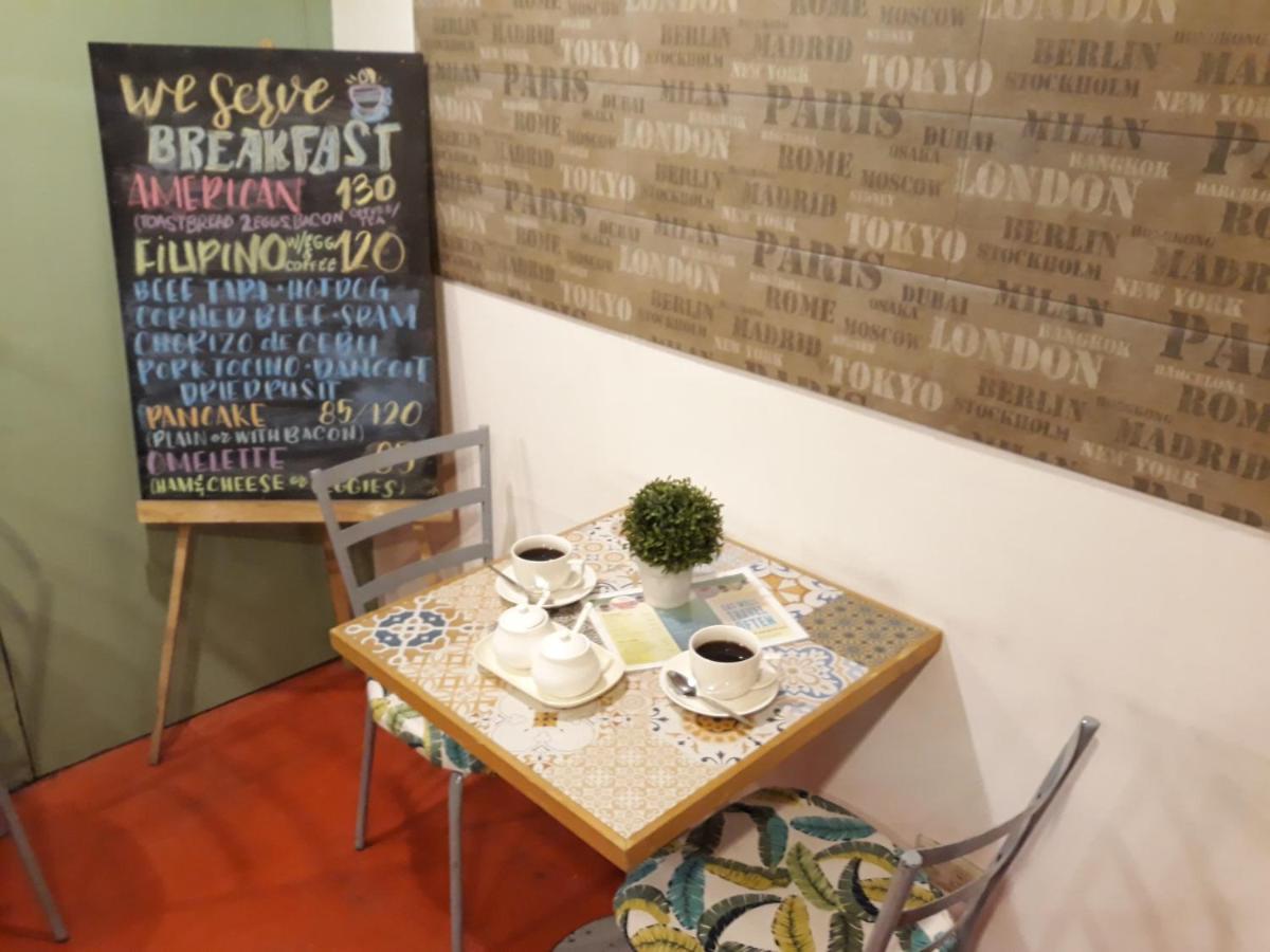 Naps & Maps Hostel セブ市 エクステリア 写真