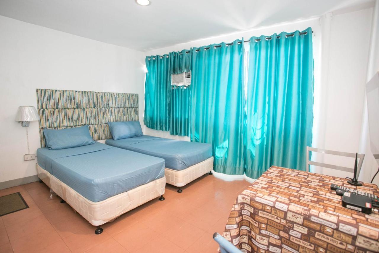 Naps & Maps Hostel セブ市 エクステリア 写真