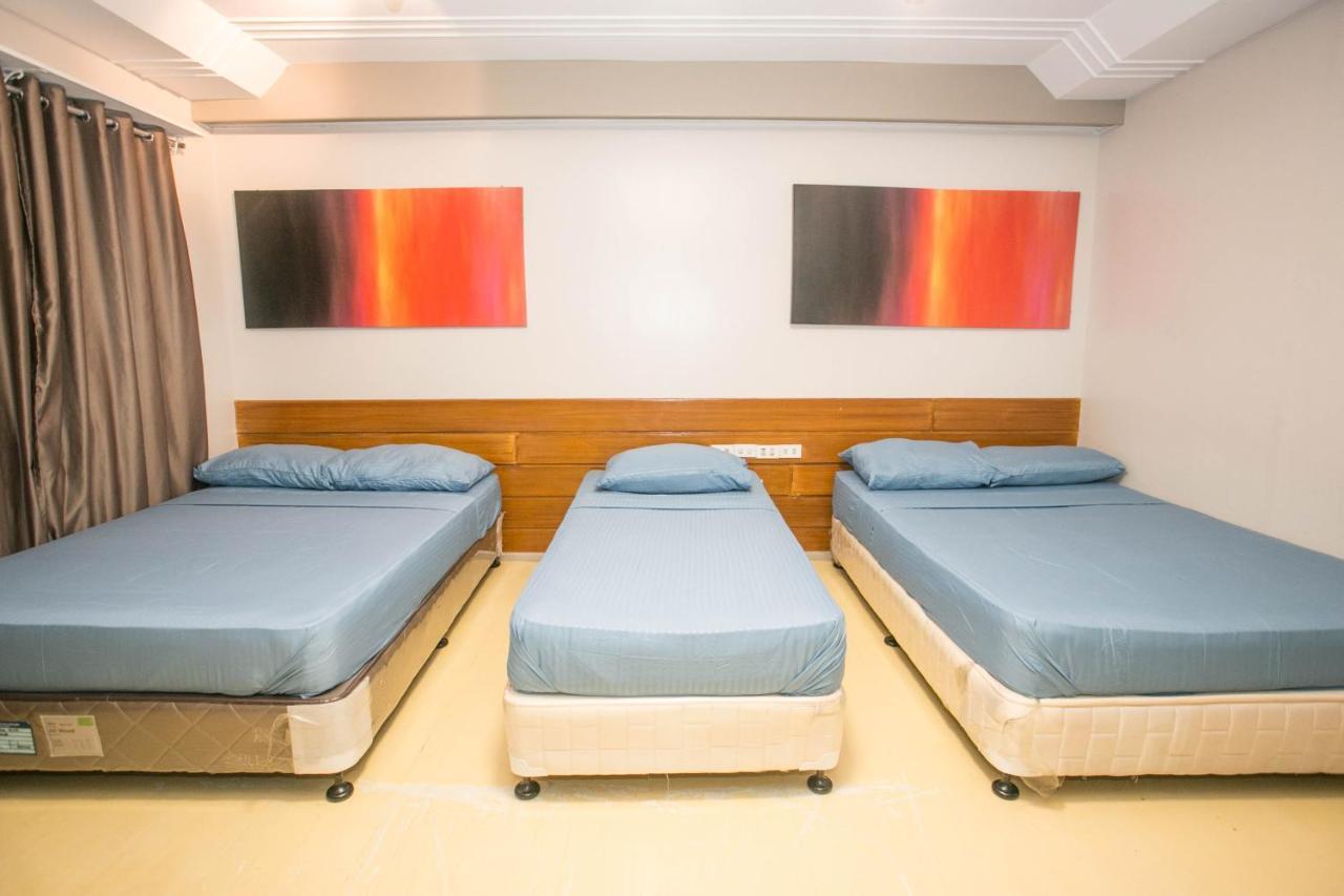 Naps & Maps Hostel セブ市 エクステリア 写真