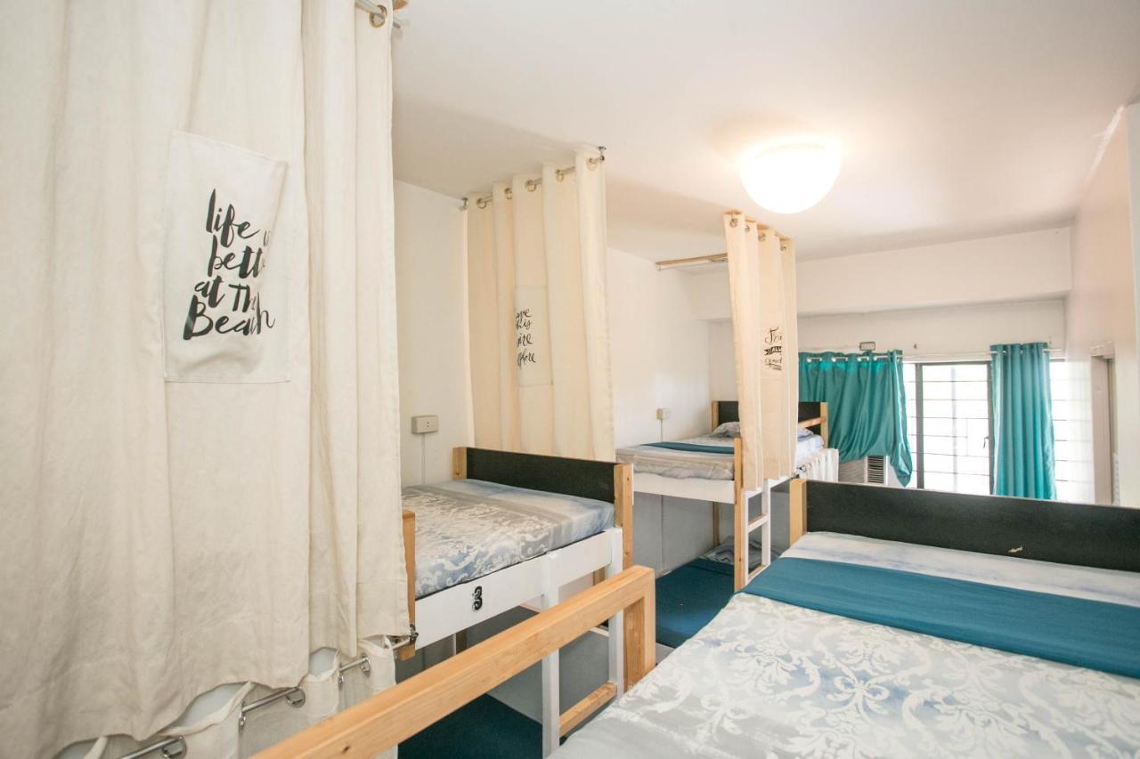 Naps & Maps Hostel セブ市 エクステリア 写真